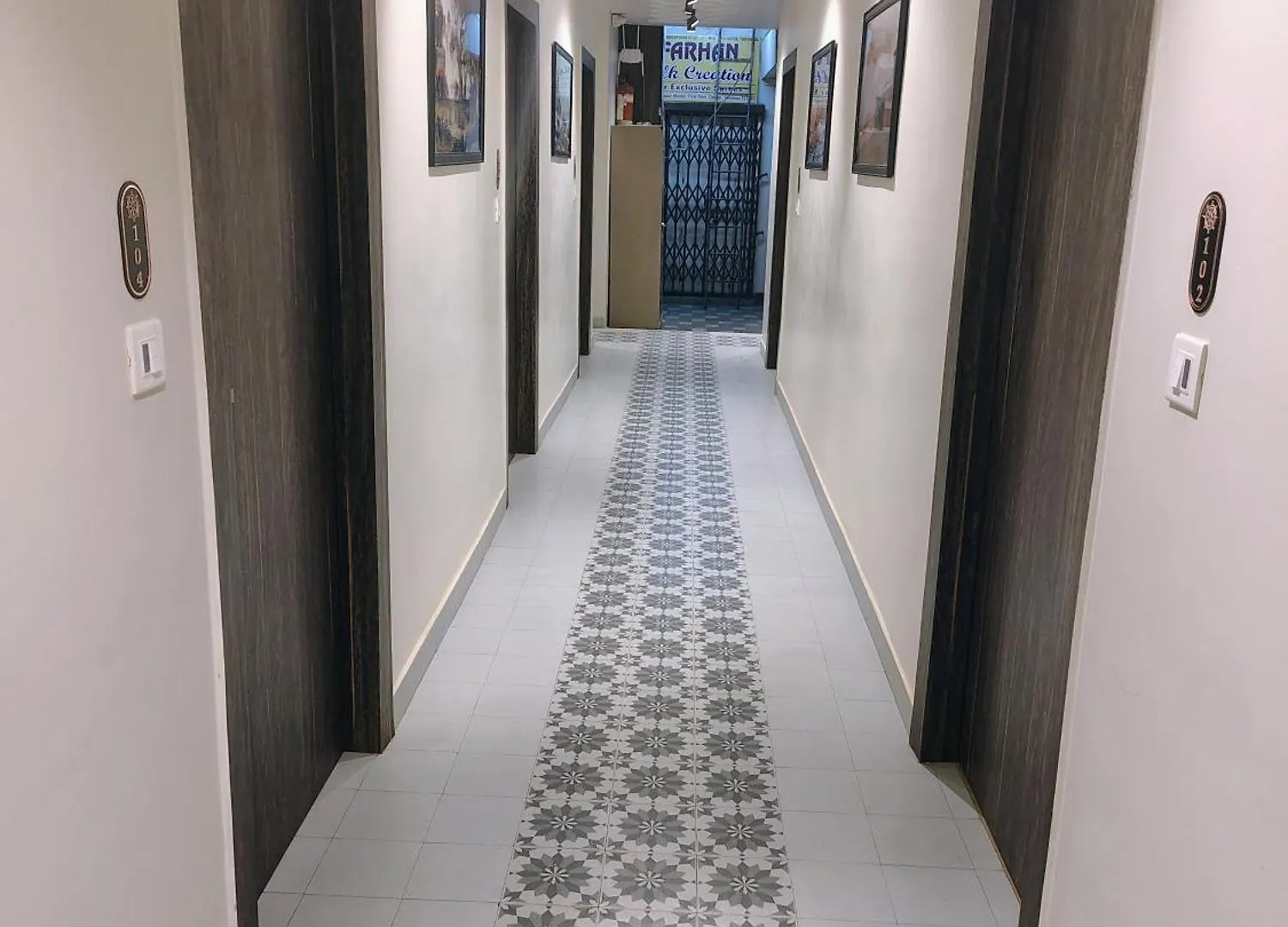 Puri Inn Benares India