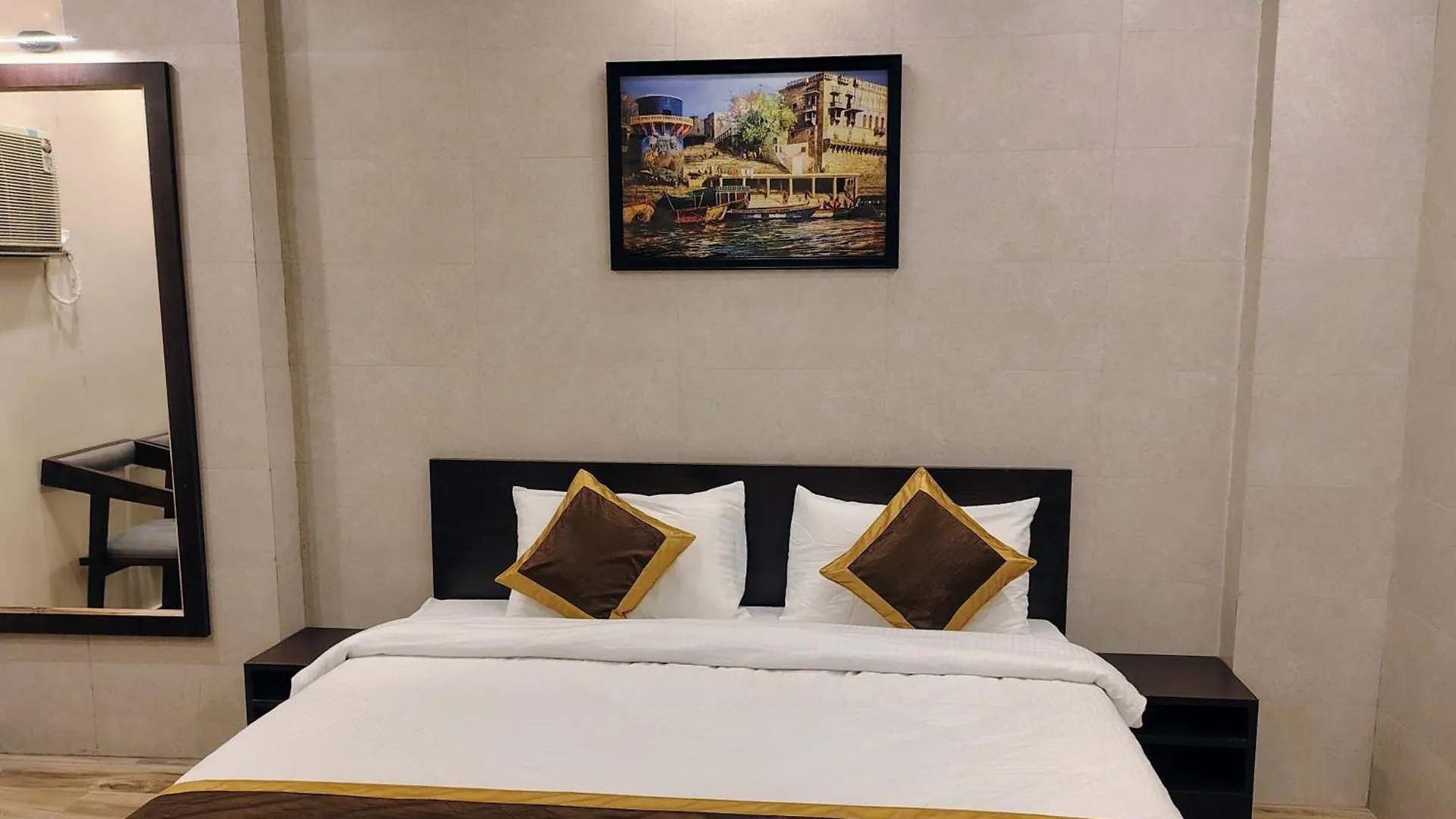 Puri Inn Benares 0*,